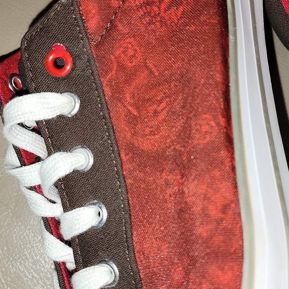 Ed Hardy Men's Red Jet Patterned Sneakers Size 11 Preowned - Picture 12 of 12